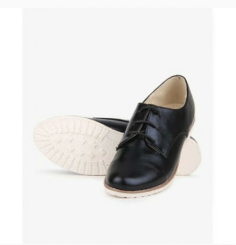 jabong leather shoes