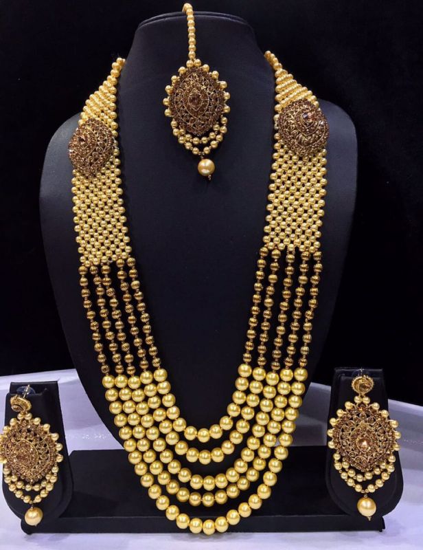 Sale > maharani necklace set in gold > in stock